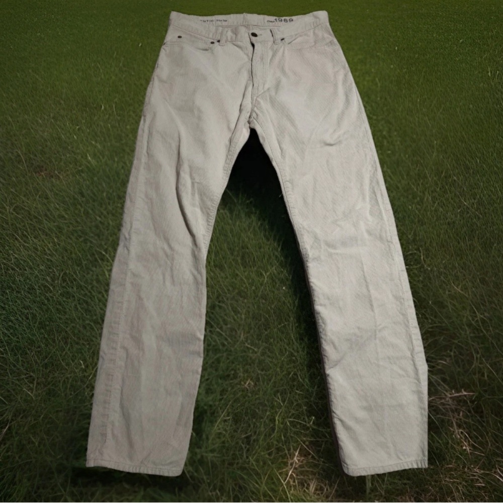 gap authetic fit off-white corduroy pants, men's 31x32 #1304‎
